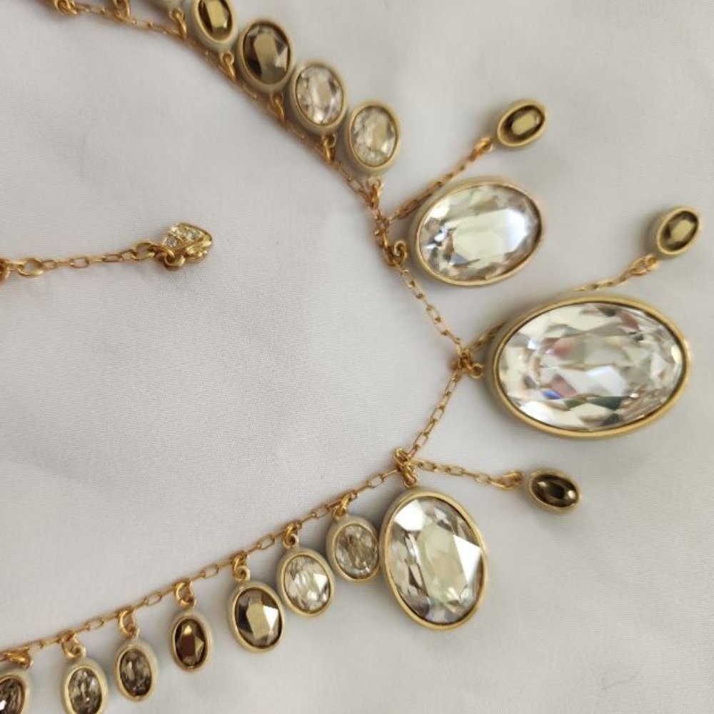 SWAROVSKI MULTI-DROP DANGLE NECKLACE. MULTI-COLOR WITH ENAMEL BACK